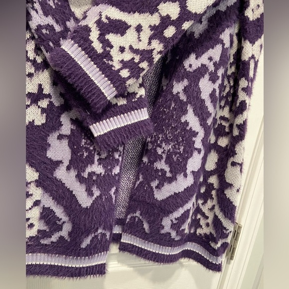 NWOT Serengeti Size L Purple White Fuzzy Oversized Open Front Knit Long Cardigan - Picture 3 of 10